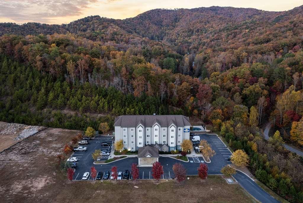 Microtel Inn & Suites Dillsboro/Sylva Exterior foto
